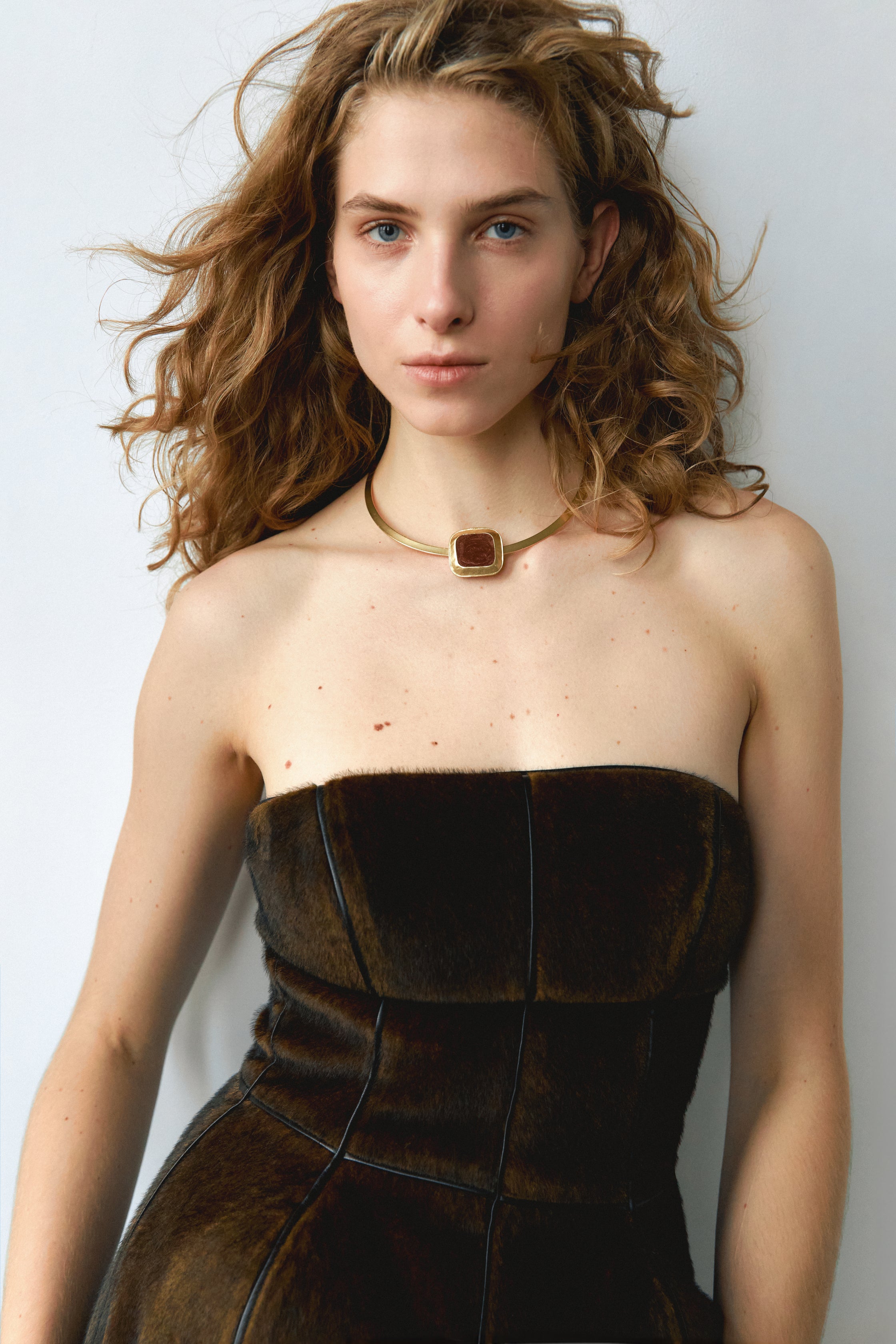 Чокер Chestnut NEW